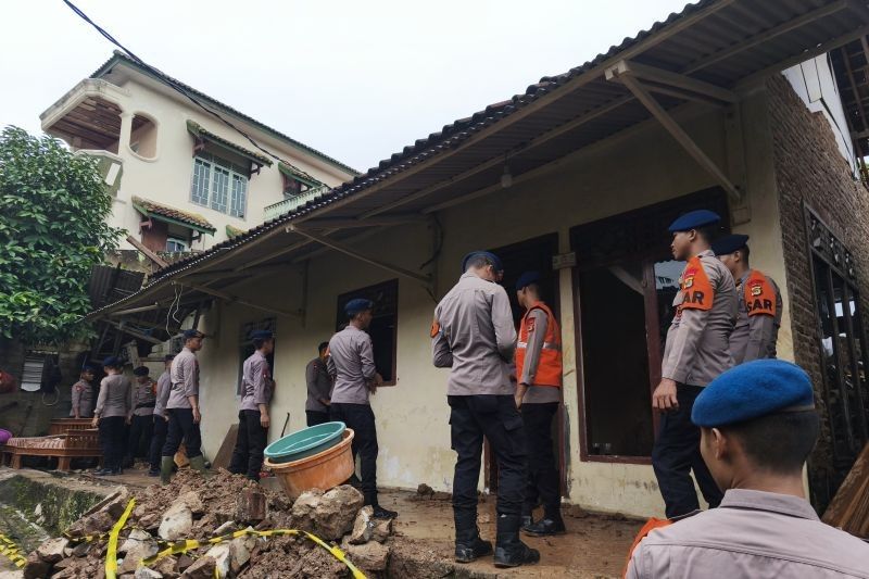 Polda Lampung Jamin Keamanan Rumah Warga Terdampak Banjir