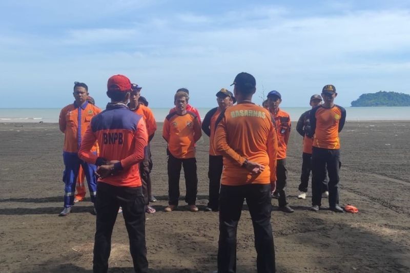 Drone Dikerahkan, Pencarian Nelayan Hilang di Jepara Masih Berlanjut