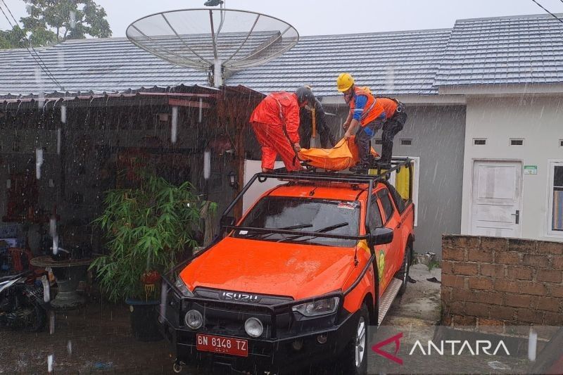 Tragedi di Bangka Tengah: Warga Meninggal Tersengat Listrik Saat Perbaiki Atap Rumah