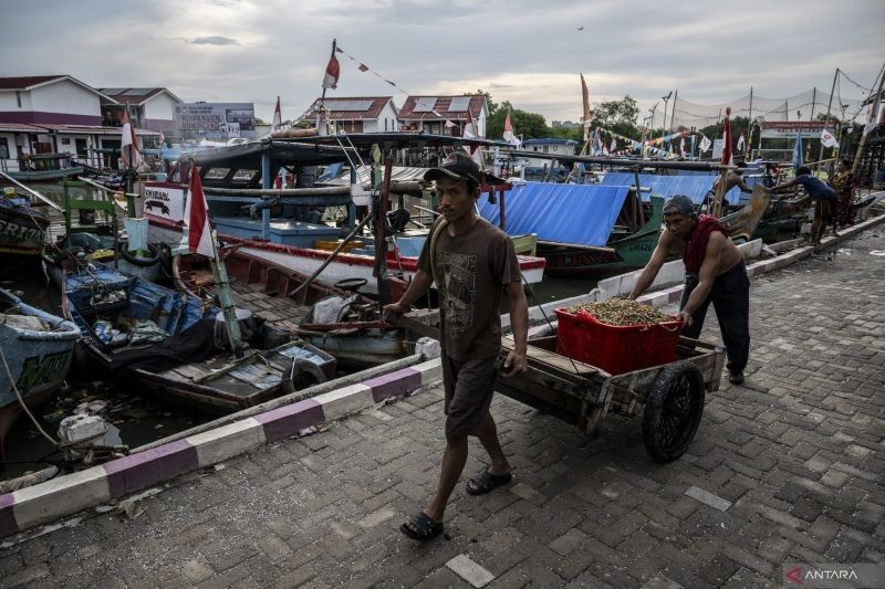 Nelayan Muara Angke Tolak Wajib VMS: Beban Berat di Tengah Ketidakpastian Hasil Laut