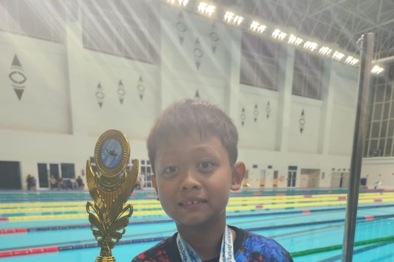 Cenderawasih Swimming Club Juara Umum Kejuaraan Renang Gubernur Cup 2025 Papua