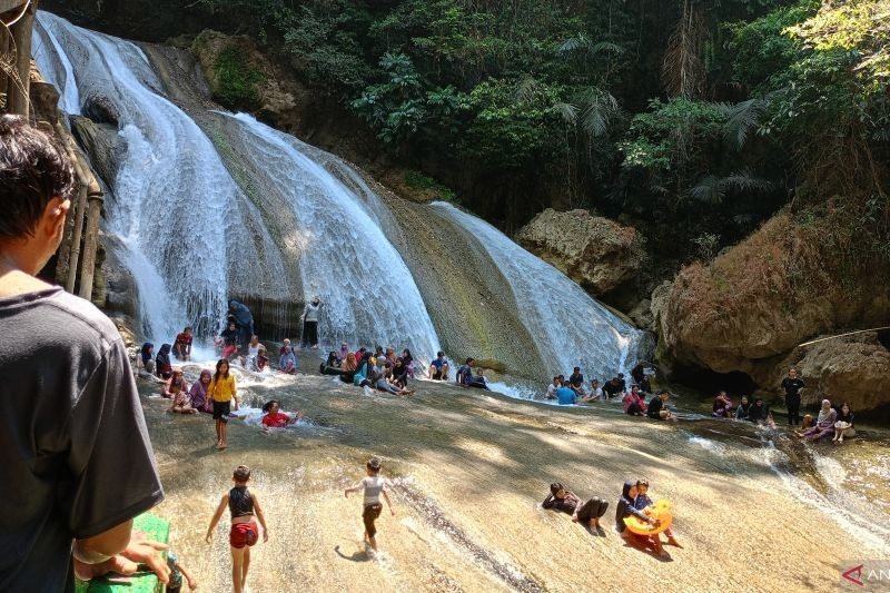 Bantimurung Ramai Jelang Ramadhan: Pengunjung Melonjak Tiga Kali Lipat