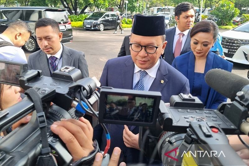 Rosan Roeslani: Nahkoda Baru BPI Danantara, Kelola Aset US$900 Miliar