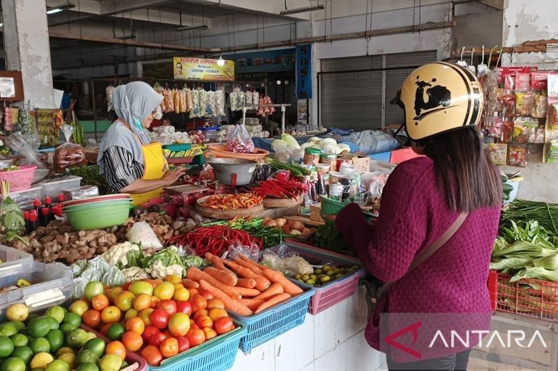 Harga Bahan Pokok di Kediri Jelang Ramadhan 2025: Masih Wajar, Tapi Waspada!