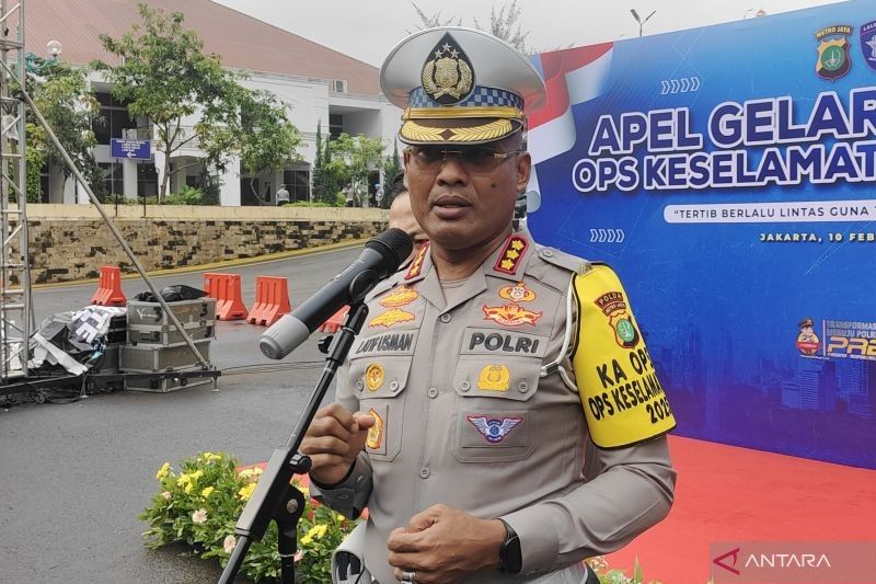 Polisi Buka Akses Bahu Jalan Tol Dalam Kota Jakarta untuk Kurangi Kemacetan