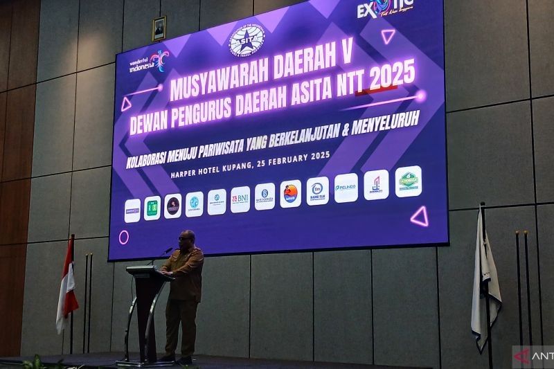 NTT Bidik Pariwisata sebagai Mesin Penggerak Ekonomi Lokal Periode 2025-2030