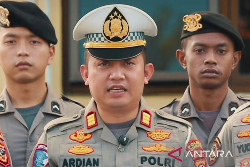 Polisi Cianjur Sita 181 Knalpot Bising dan 300 Botol Miras Jelang Ramadan