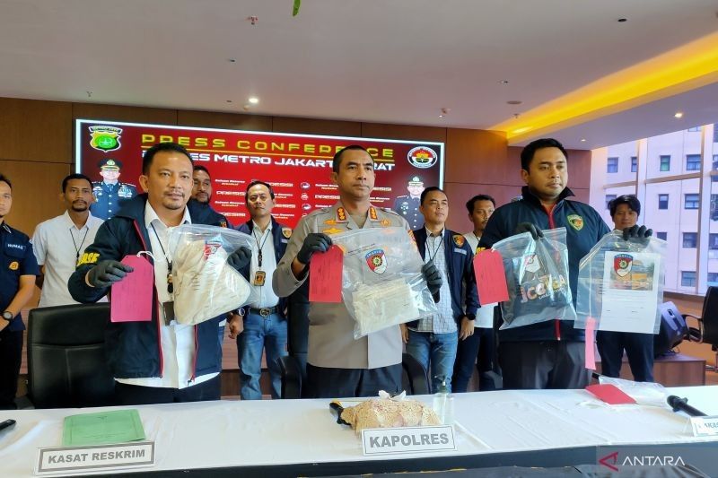 Pengungkapan Kasus Penggelapan 15 Ton Beras Premium di Jakarta Barat