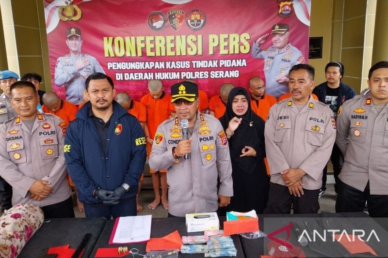 Polres Serang Ungkap Komplotan Penadah Mobil Curian: Spesialis Bak Terbuka, Beraksi di Tiga Provinsi