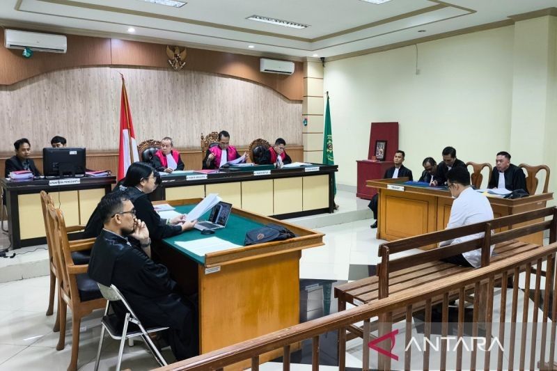 Eks Kadis PUPR Kalsel Didakwa Terima Gratifikasi Rp12,4 Miliar