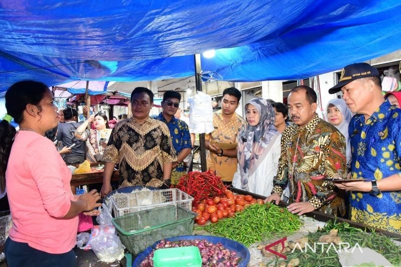 Harga Bahan Pokok Deli Serdang Stabil Jelang Ramadhan, KPPU Awasi Ketat Minyakita