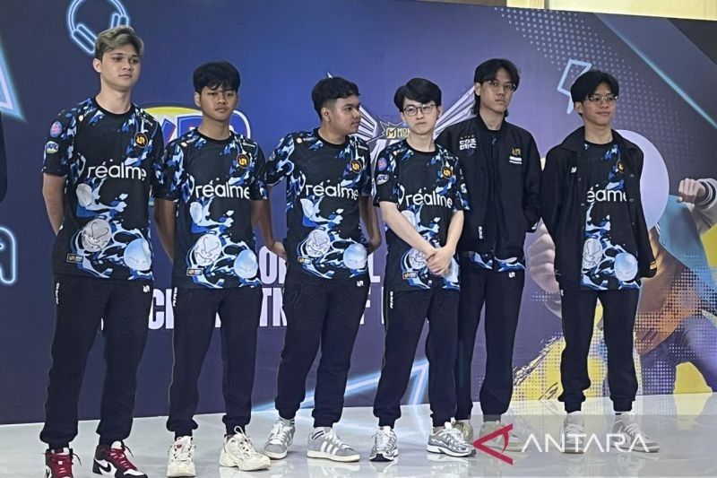 RRQ Hoshi Optimistis dengan Roster Baru di MPL ID Season 15