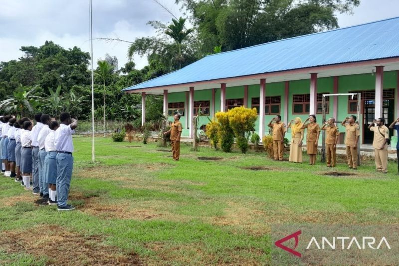 SMK Negeri 1 Yembun Butuh Tiga Ruang Kelas Baru