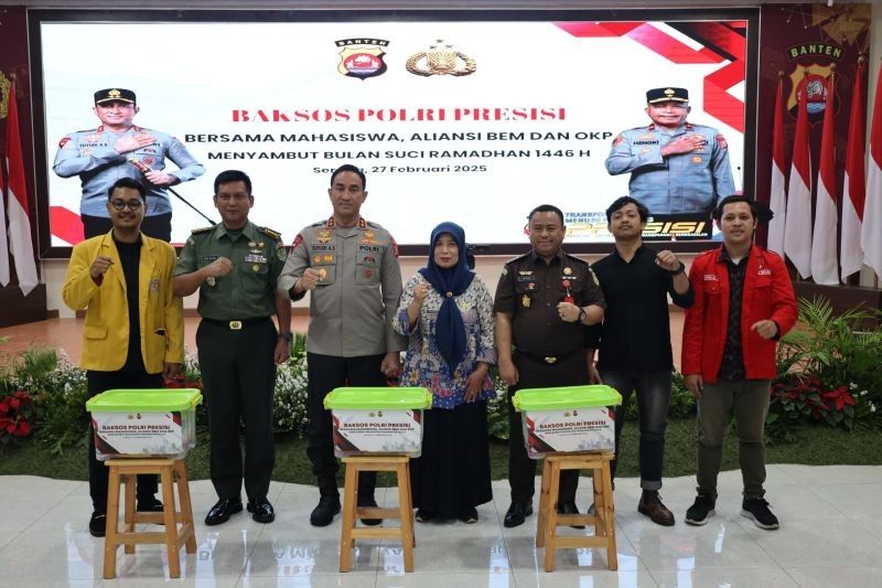 Polda Banten dan Mahasiswa Salurkan 2.850 Paket Sembako Jelang Ramadhan