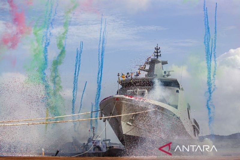 KRI Bung Hatta-370: Kapal Korvet Buatan Dalam Negeri Perkuat Armada TNI AL