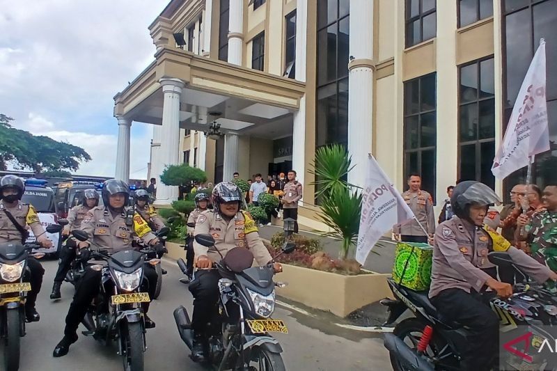 Polda Jambi Bagikan 4.000 Paket Sembako Jelang Ramadhan, Tunjukkan Sinergi Polri dan Generasi Muda