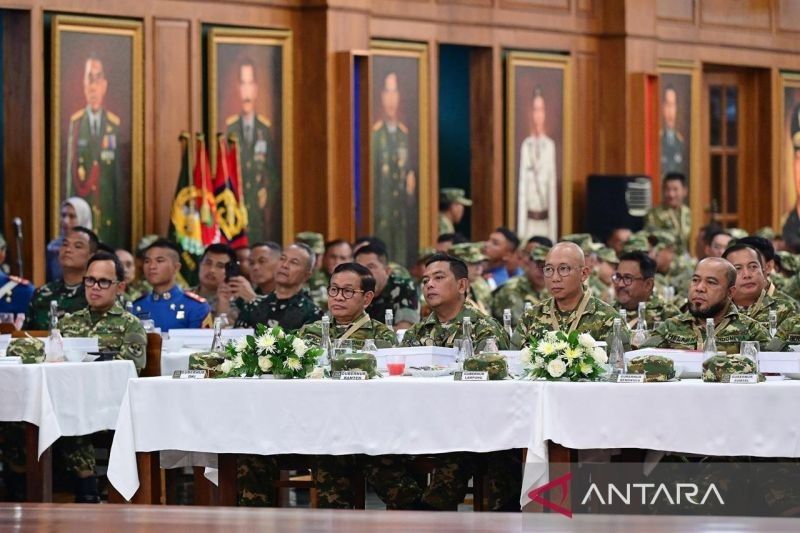 Prabowo Tekankan Kepala Daerah sebagai Abdi Rakyat dalam Jamuan Retret