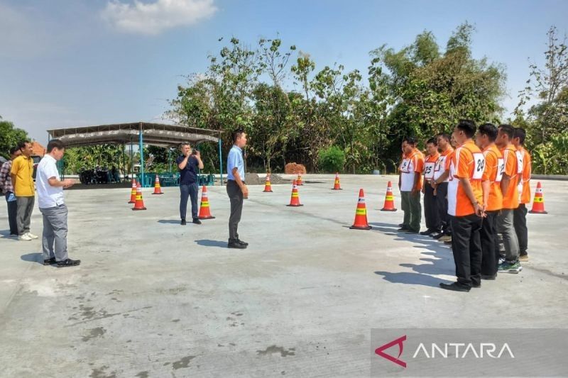 LPK Hiro Karanganyar Buka Sekolah Pengemudi Indonesia-Jepang: Peluang Emas di Negeri Sakura