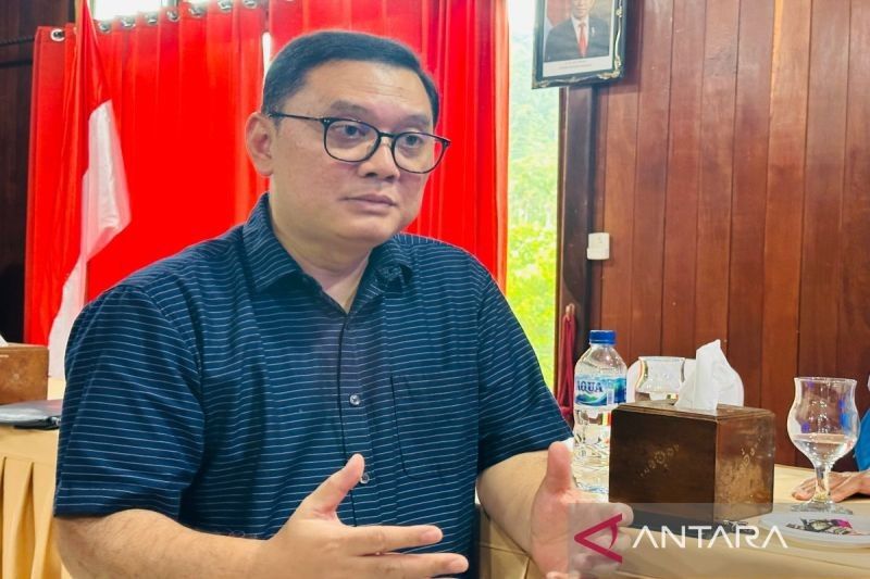 Modal Asing Keluar Rp10,33 Triliun, Rupiah Melemah