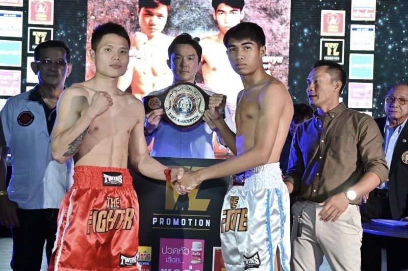 Huang vs. Chomart: Duel Sengit Perebutan Gelar Juara Kelas Bulu Super WBA Asia Timur