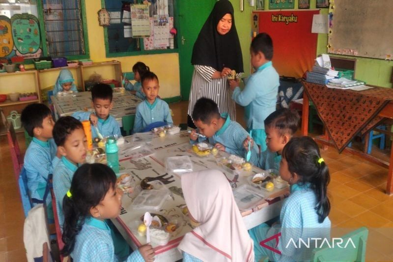 Pemkot Pekalongan Awasi Ketat Kualitas Makanan Program MBG untuk Siswa