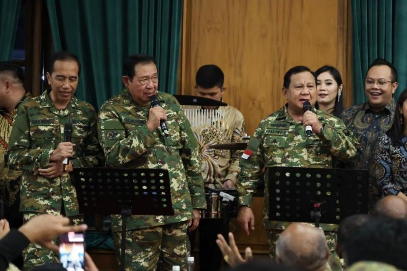 Momen Sing-Along Historis Prabowo, Jokowi, dan SBY di Akademi Militer