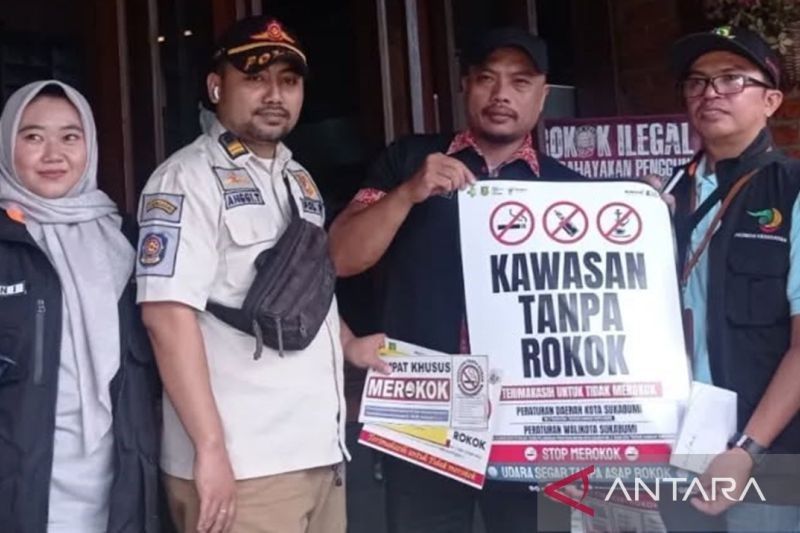 Satpol PP Sukabumi Razia Kafe dan Restoran: Sosialisasi Perda Kawasan Tanpa Rokok (KTR)