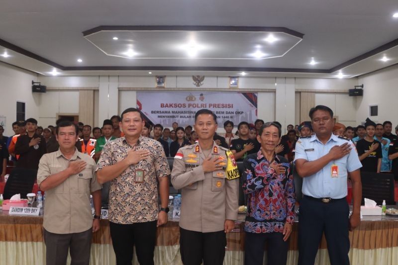 TNI-Polri Jamin Keamanan dan Kenyamanan Warga Perbatasan Bengkayang Selama Ramadhan