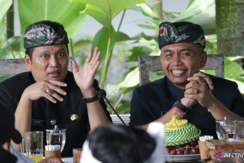 Efisiensi Anggaran: Pemkab Jembrana Merger Dinas dan Cari Pendapatan Baru