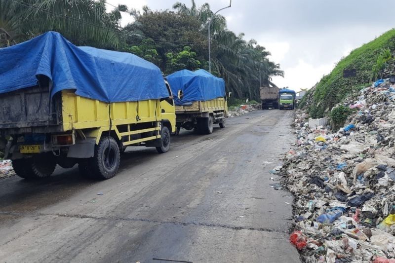 TPA Muara Fajar II Pekanbaru: Sampah Menggunung hingga 6 Meter, Sistem Sanitary Landfill Dipersiapkan