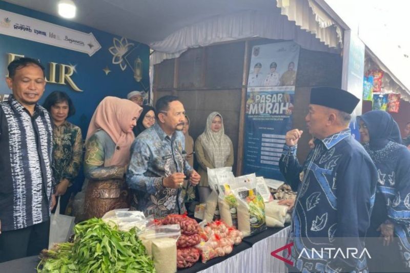 Pemprov Kalsel Gelar Pasar Murah Ramadhan: Hasil Tani dan Ikan di Banjarmasin