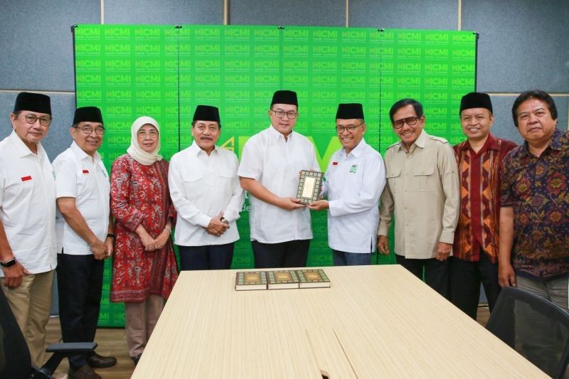 Sinar Mas-APP Group Wakafkan 2.000 Al-Quran untuk ICMI di Bulan Ramadhan