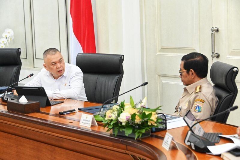 Menhub Dudy Purwagandhi Harap Dukungan Pemprov DKI untuk Kelancaran Angkutan Lebaran 2025