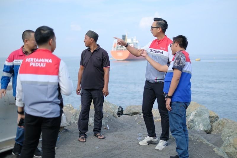 Pertamina International Shipping Berdayakan Komunitas Lokal NTB lewat Relawan Bakti BUMN