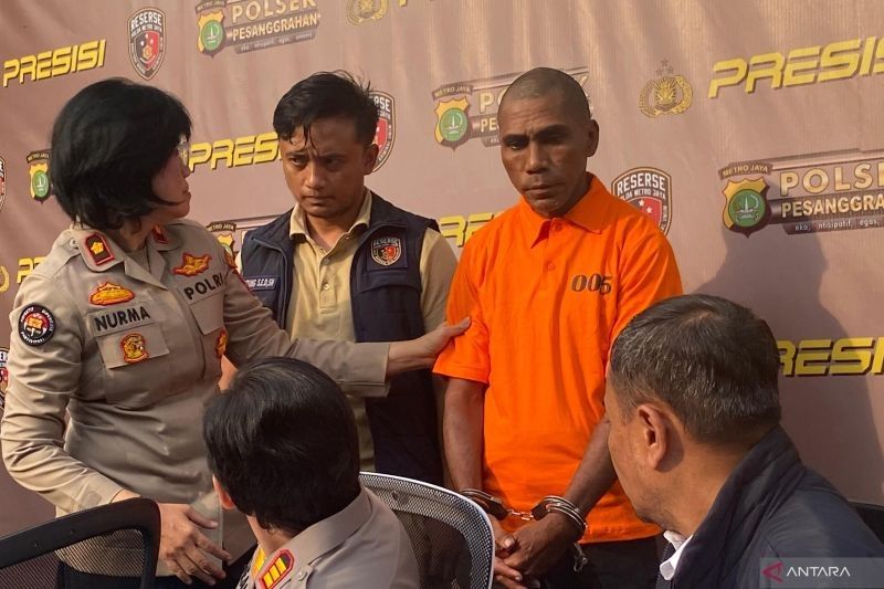 Eksibisionis Cat Motor Hitam untuk Hindari Polisi, Korban Trauma