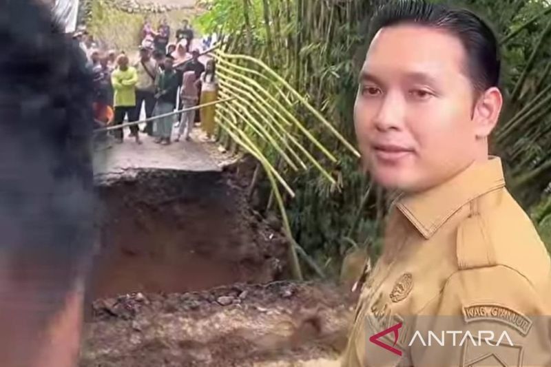 Jembatan Ambruk di Cianjur, Pemkab Bangun Jembatan Darurat untuk 950 KK