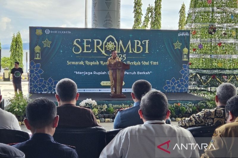 Gubernur Papua Ajak Warga Transaksi Non-Tunai, Cegah Uang Palsu dan Tingkatkan Ekonomi