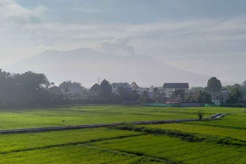 Aktivitas Gunung Marapi Menurun, Tapi Tekanan di Dalam Masih Tinggi