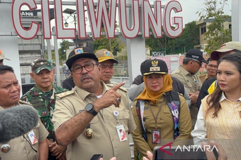 Wagub Rano Ajak Warga Jakarta Rawan Banjir Pindah ke Rusun