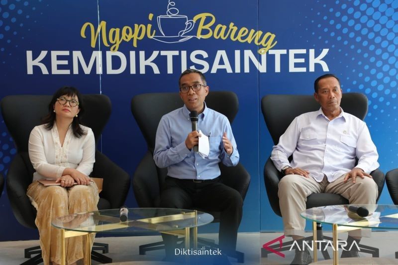 Kemdikbudristek Luncurkan Program Riset dan Pengabdian Masyarakat 2025: Dorong Inovasi untuk Indonesia Maju