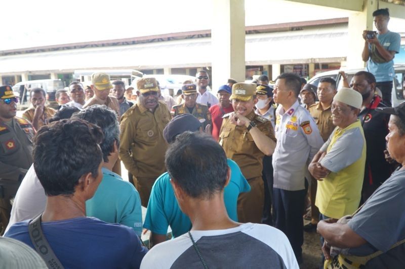 Wali Kota Jayapura Imbau Pedagang Jaga Kebersihan Pasar Cegah Banjir