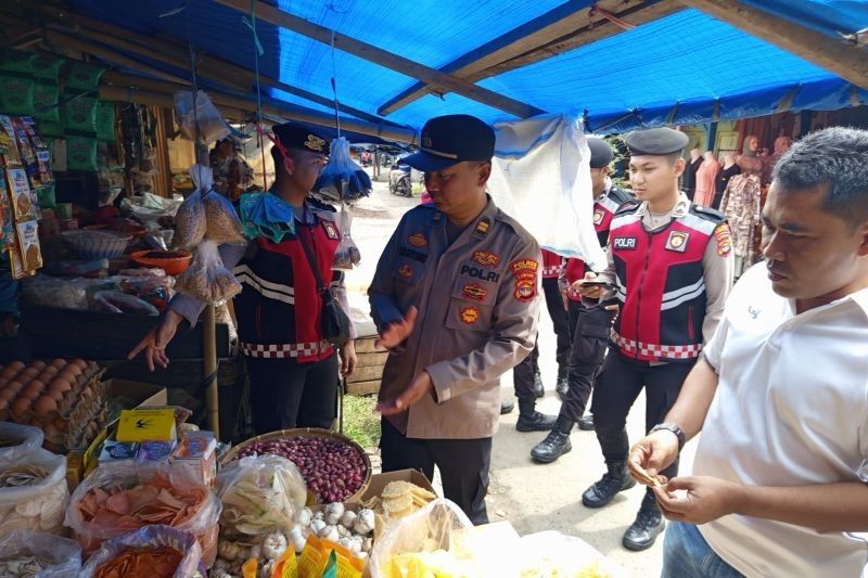 Polres Pesisir Barat Awasi Ketat Ketersediaan Sembako Jelang Ramadhan