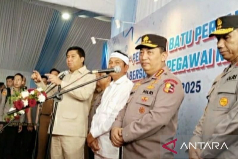 Kapolri Resmikan Pembangunan Rumah Subsidi untuk Anggota Polri di Karawang