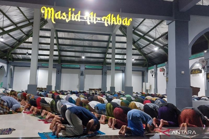 Lapas Lombok Barat Fasilitasi Ibadah Ramadan Warga Binaan: Tarawih Berjamaah dan Tadarus Lancar