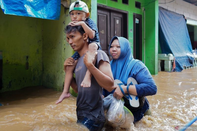 Banjir Jakarta Meluas: 114 RT Terendam Akibat Luapan Sungai dan Hujan Deras