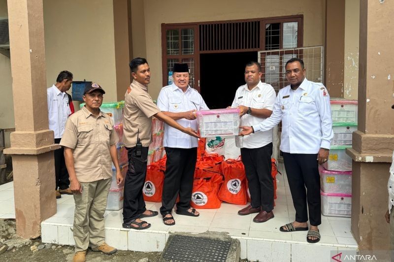 Pemkab Nagan Raya Salurkan Bantuan untuk Korban Banjir di Tadu Raya