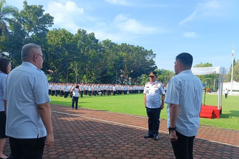 Gubernur Sulut Tegas: ASN Dilarang Nongkrong di Warung Kopi Saat Jam Kerja!