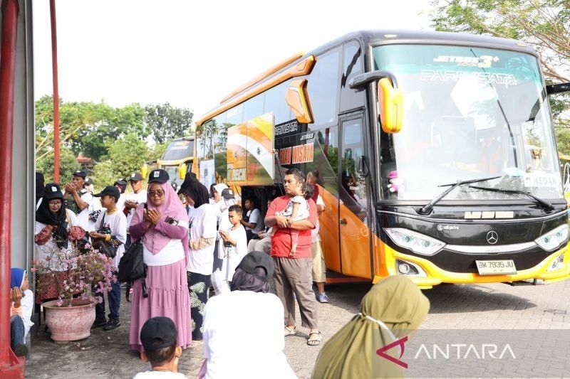 PTPN IV Sediakan 400 Kursi Mudik Gratis untuk Masyarakat Riau Tahun 2025