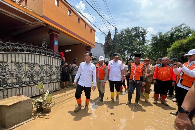 Wapres Gibran Pantau Langsung Penanganan Banjir Bekasi, Pastikan Kebutuhan Pengungsi Terpenuhi