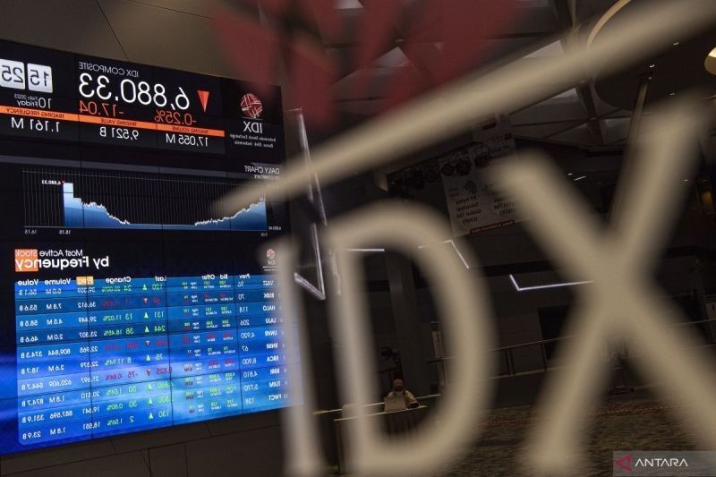 IHSG Menguat 2,37 Persen, Ikuti Penguatan Bursa Saham Asia